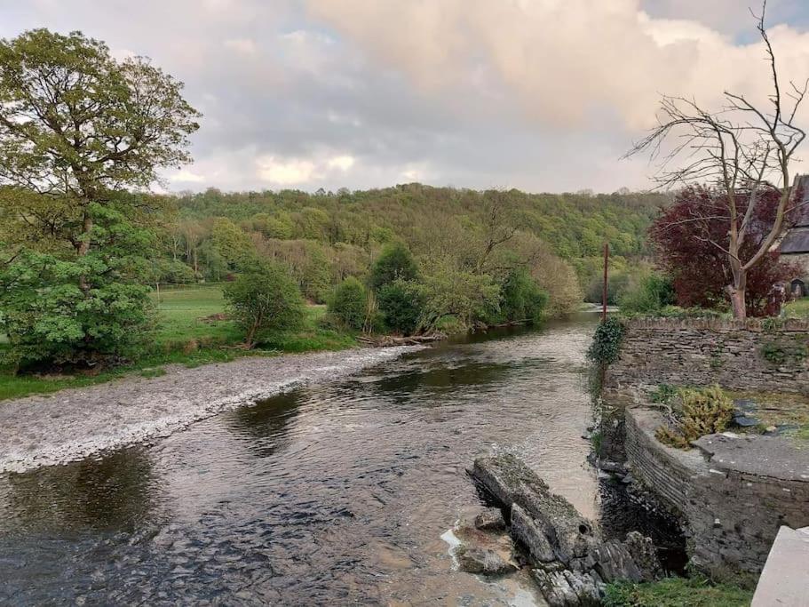 Riverside Retreat Llandysul ภายนอก รูปภาพ
