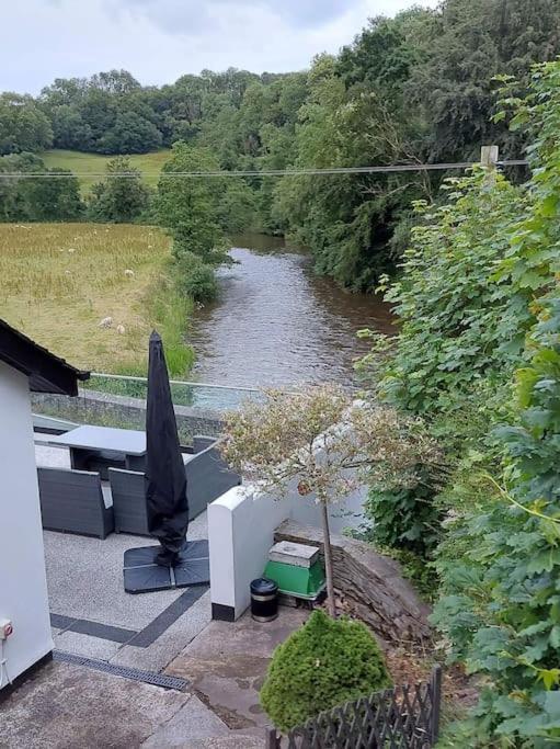 Riverside Retreat Llandysul ภายนอก รูปภาพ